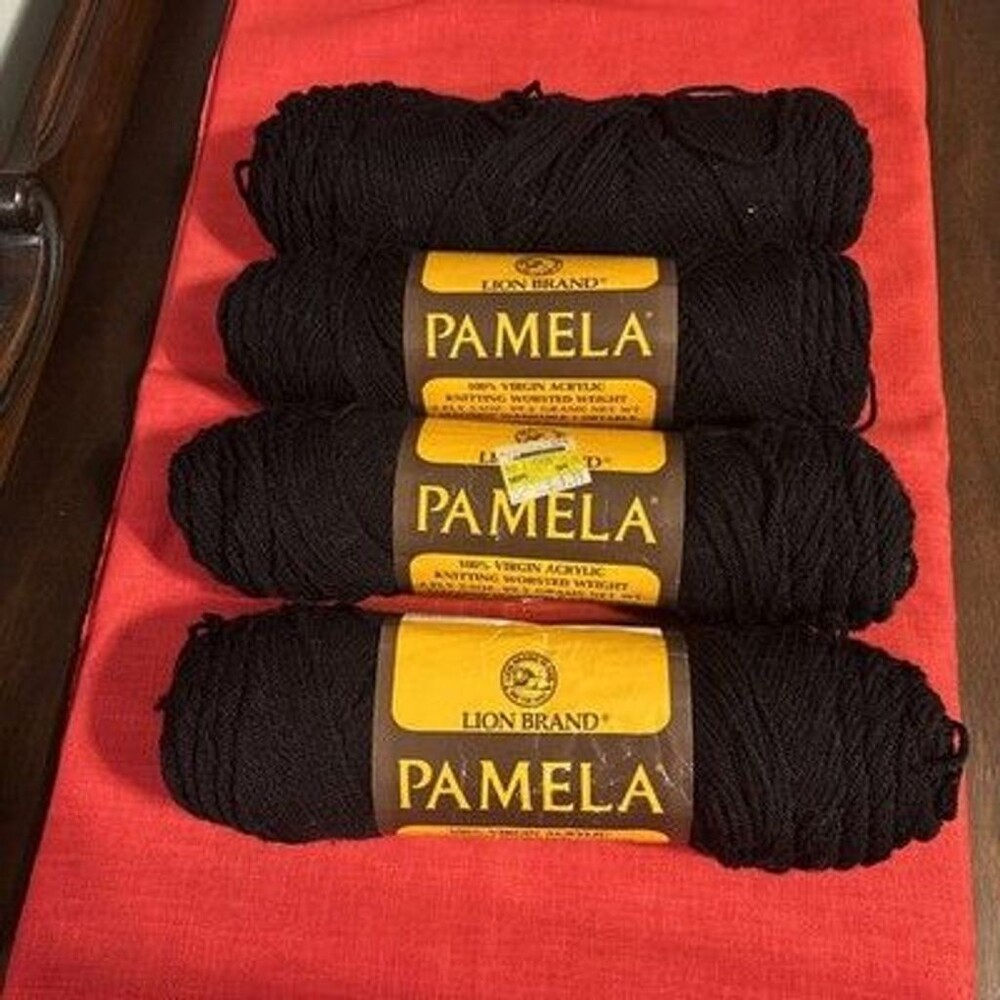Lot 4 Lion Yarn Pamela 3.5 oz 100% Acrylic Vintage Skeins Black Same Dye Lot